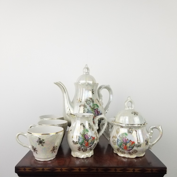 musical tea set